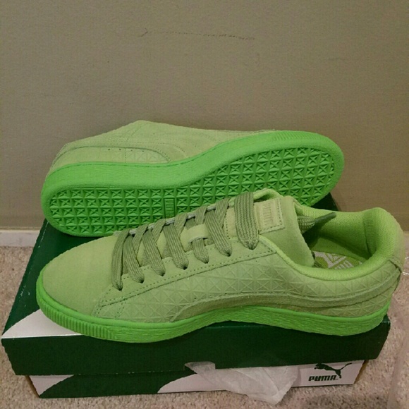 Puma Men's Lime Flash Green Suede size 8 MSRP $65 - Picture 4 of 4